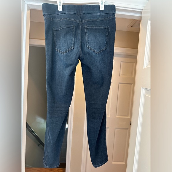 Liverpool Skinny Jeans - Picture 2 of 3